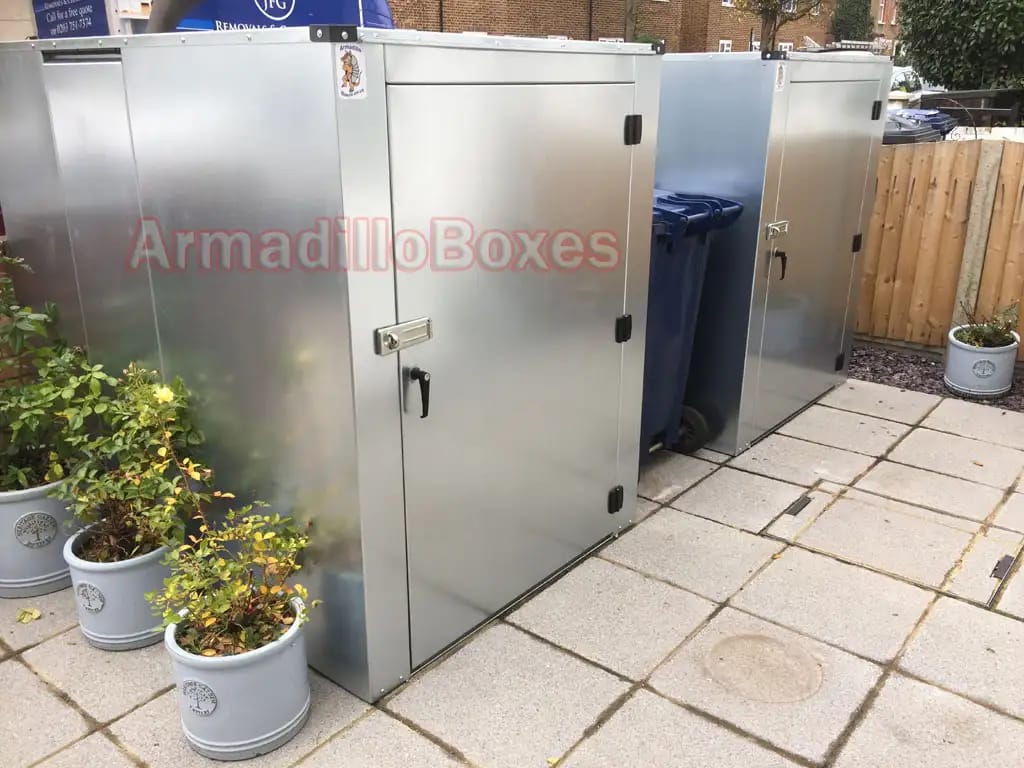 Tall 5ft mobility scooter unit