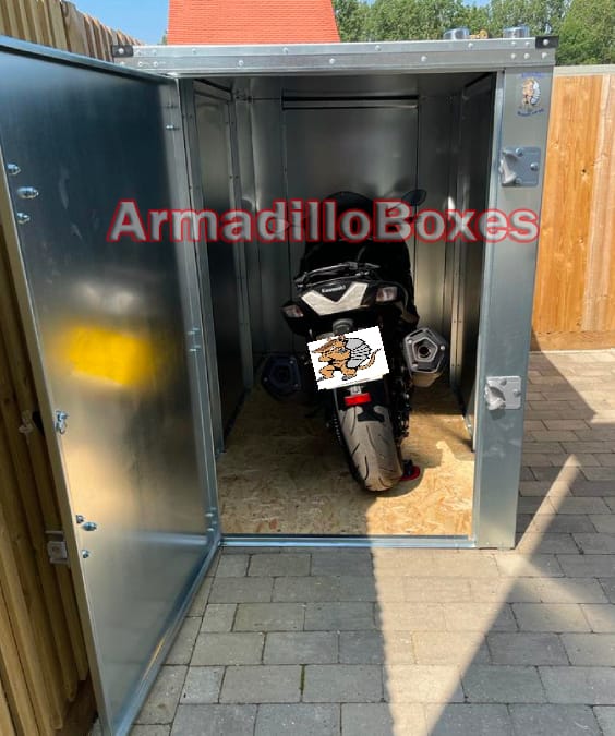 Kawasaki ZX 1400 HJF 1200mm wide standard Armadilloboxes Secure Motorcycle unit