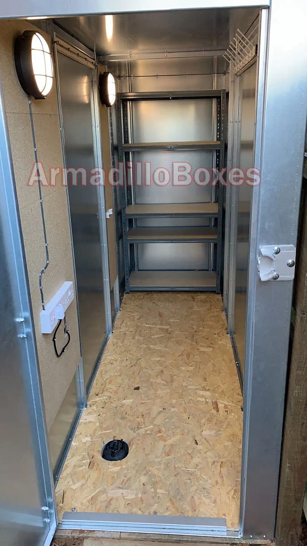 3m long 900mm wide storage unit