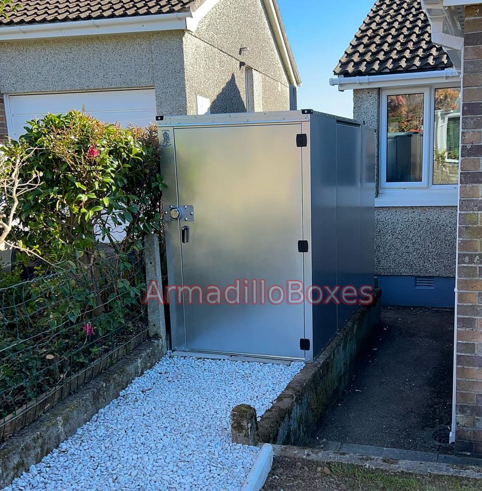 Motorcycle storage shed 1100mm wide Deluxe motorbike storage scooter shed - Image 5